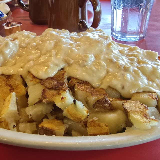 Single Biscuit and Gravy
