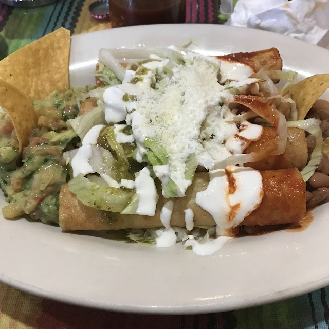 Orden de Tacos Dorados