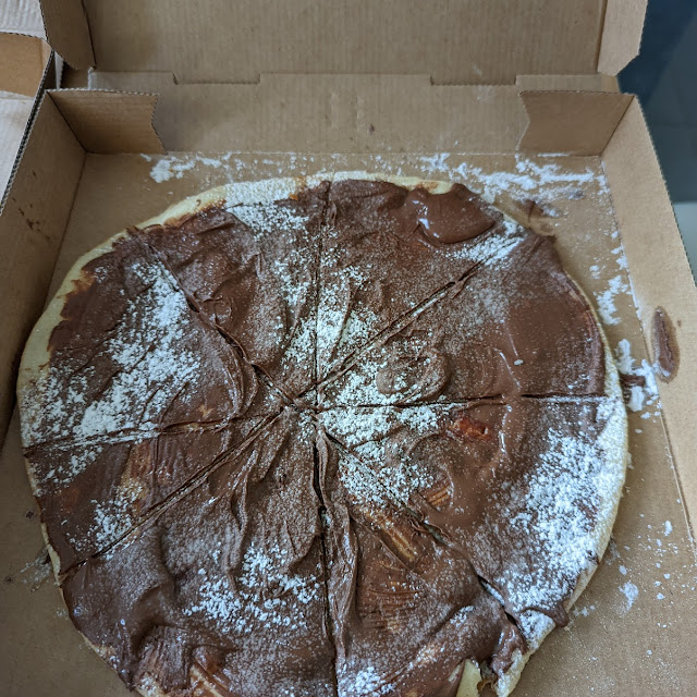 Nutella Pizza