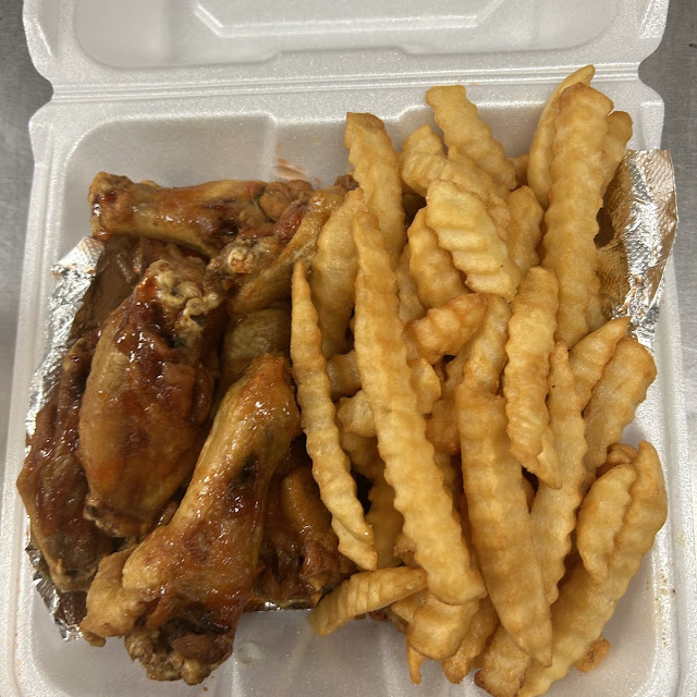 Wings w Fries