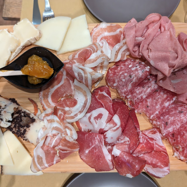 Salumi & Cheese