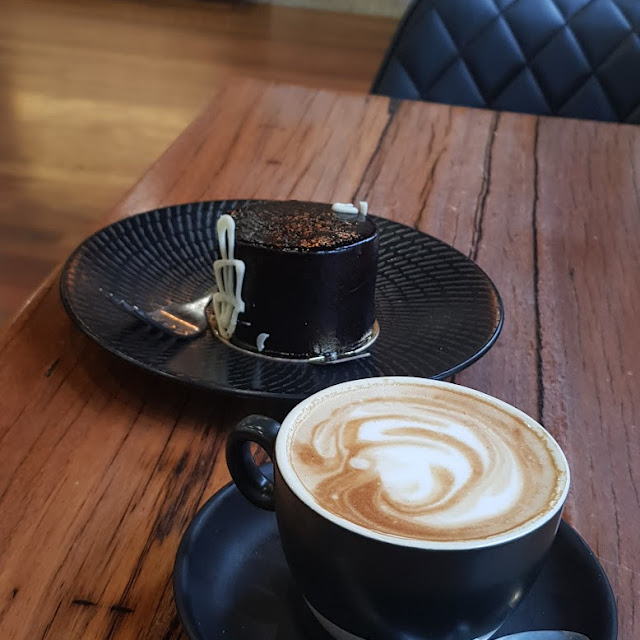Flat White