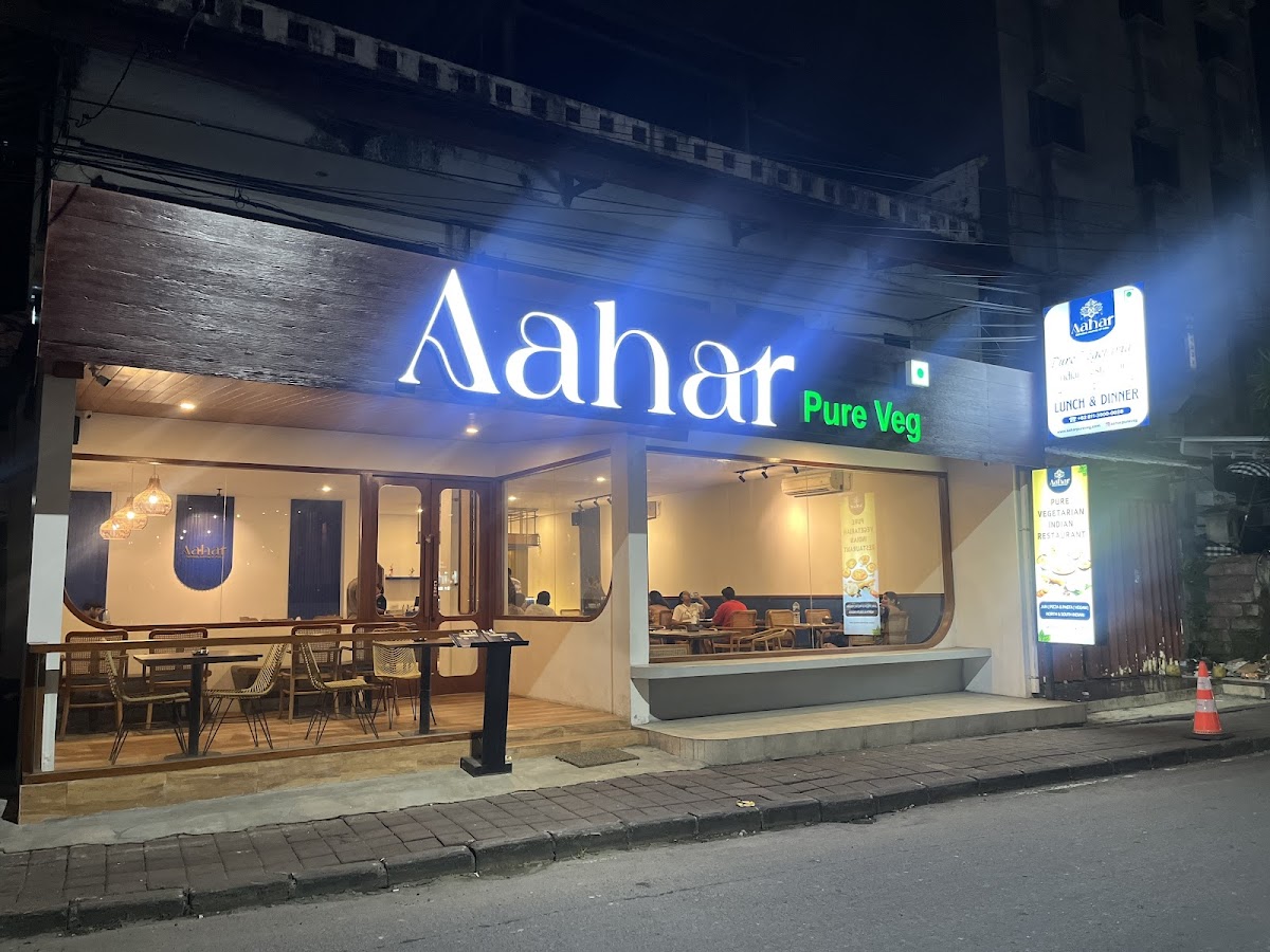 Aahar - Pure Vegetarian Indian Resturant Kuta