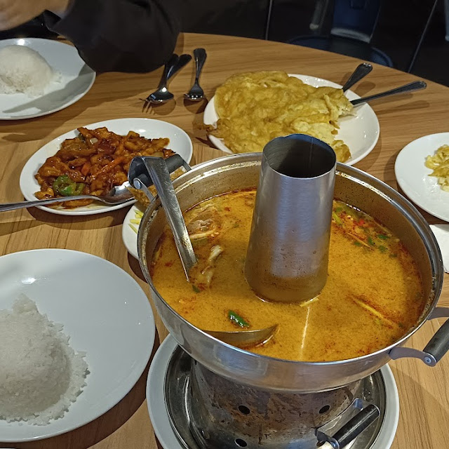 Tom Yum Goong