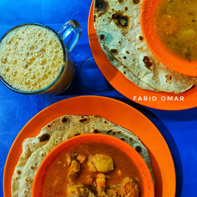 Chapati with Chicken Curry