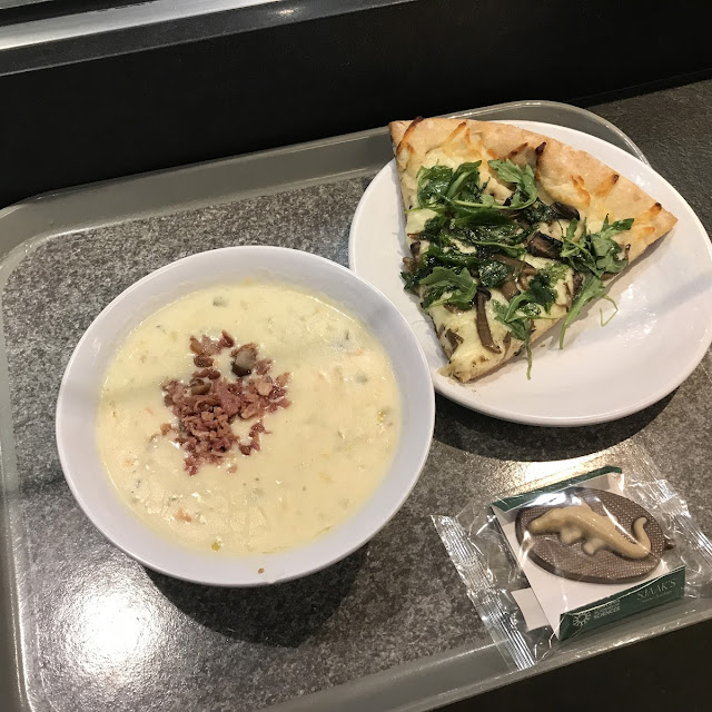 Clam Chowder Soup with Bacon Strips