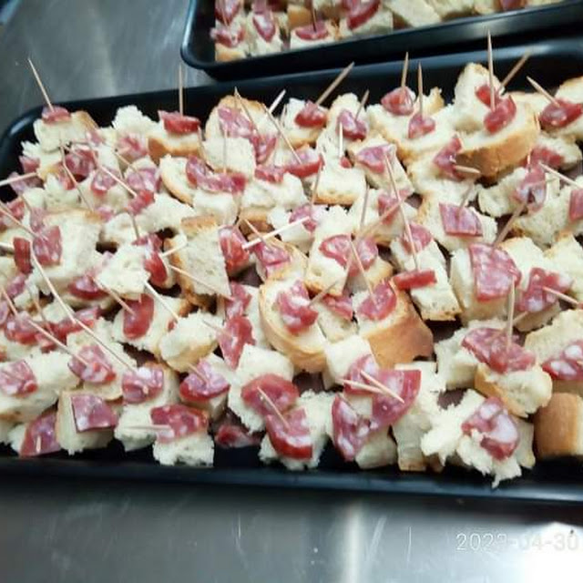 Il Nostro Aperitivo Pane E Salame