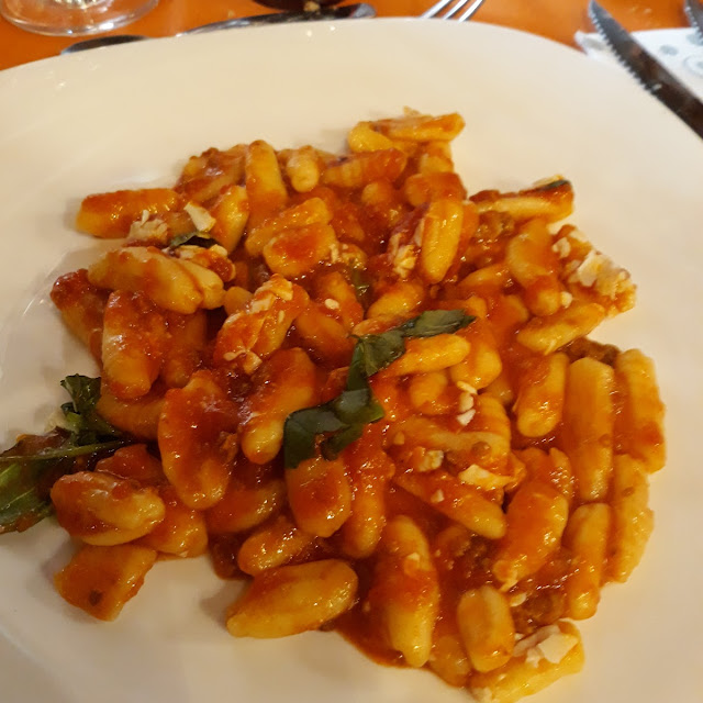 Cavatelli Con Pomodoro Basilico E Ricotta Secca
