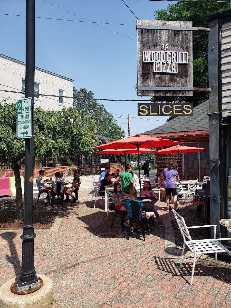 AJ's Wood Grill Pizza
