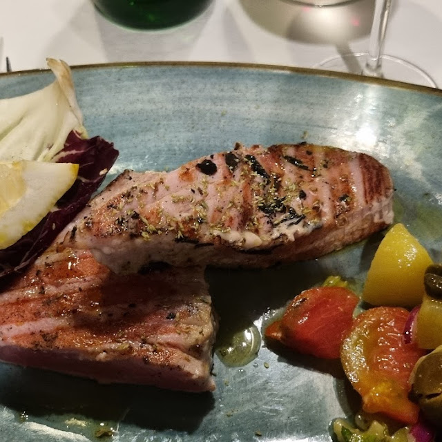 Tuna Steak