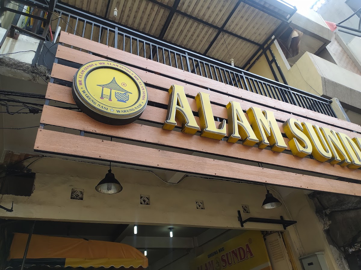 Alam Sunda (Tugu Tauco)