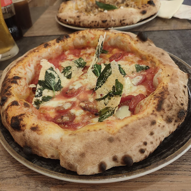 Pizza Margherita E Tritolo