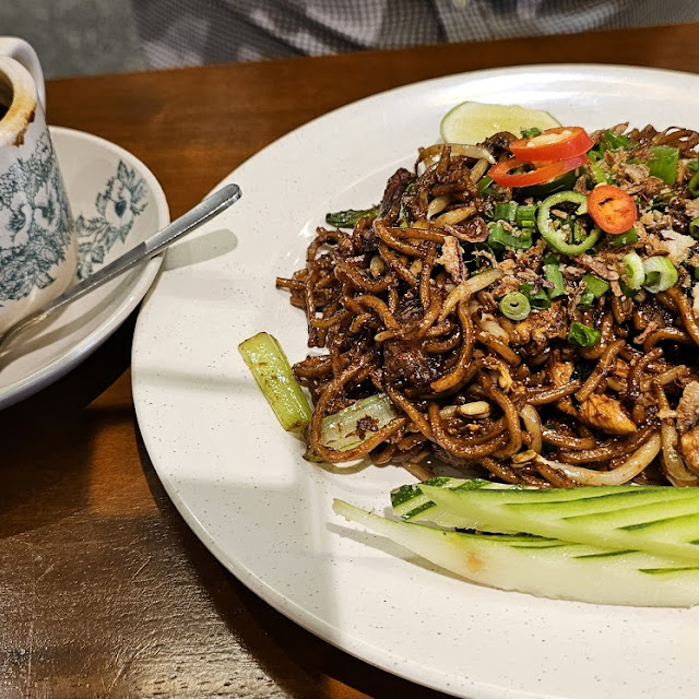 Mee Goreng Muthu