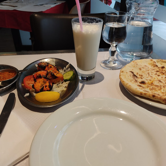 Poulet Tikka Garlic Nan