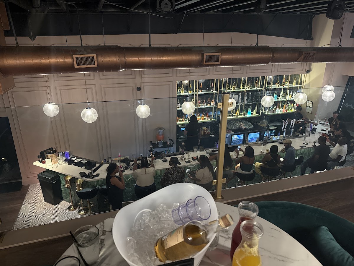 Allure Bar and Lounge