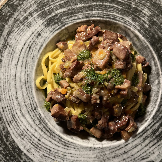 Tagliolini Con Ragù Di Lingua