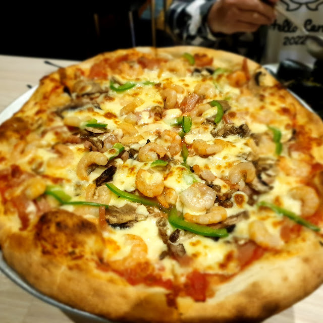 Four Seasons Pizza
