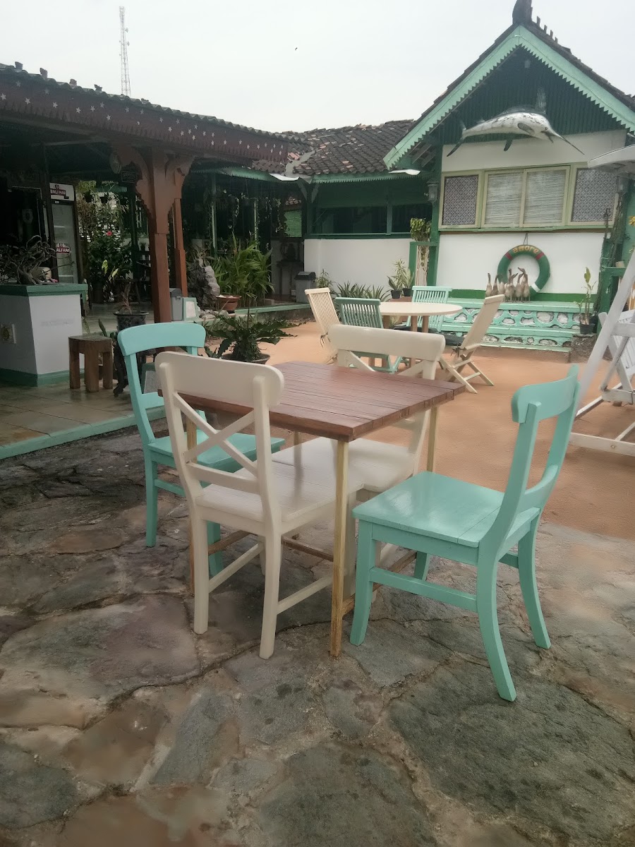 Amore Cafe - Central Java
