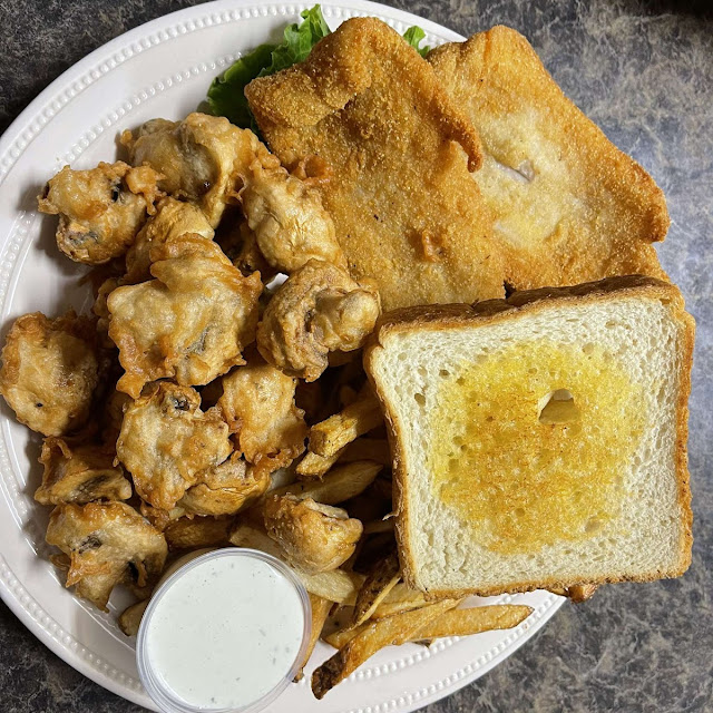 Fried Fish Fillet with Fried Mushrooms and Texas Toast