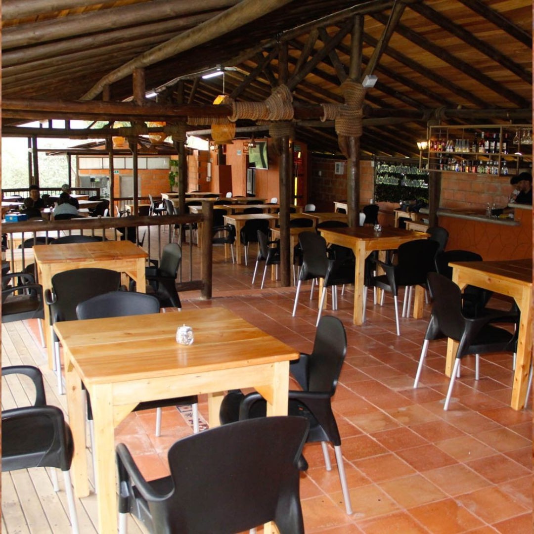 Ancestro Gastro-Bar