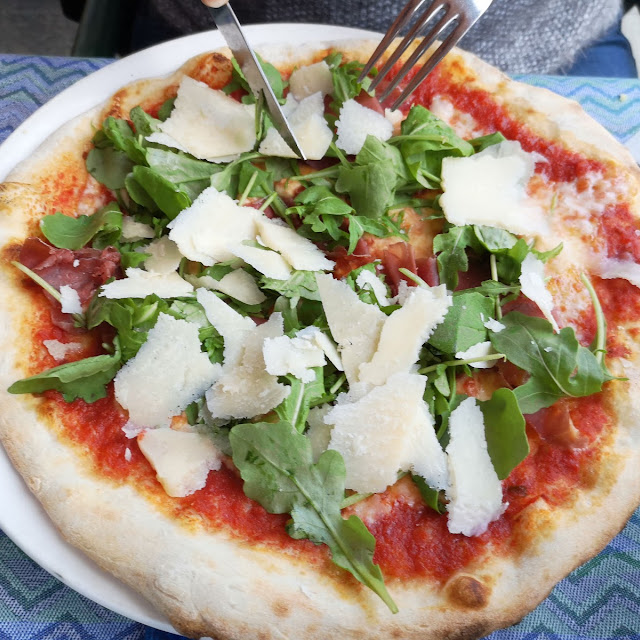 Pizza Prosciutto E Funghi