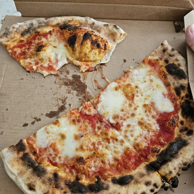 Pizza Margherita