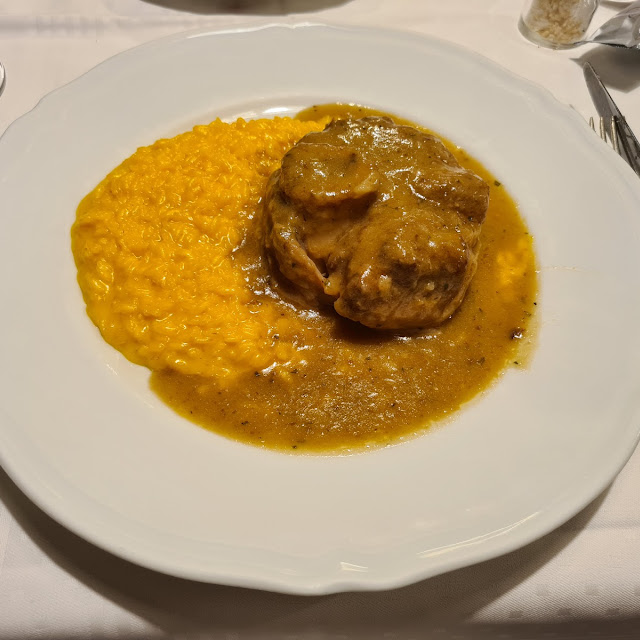 Imioltini Di Senza Con Riso Pilaf Milanese
