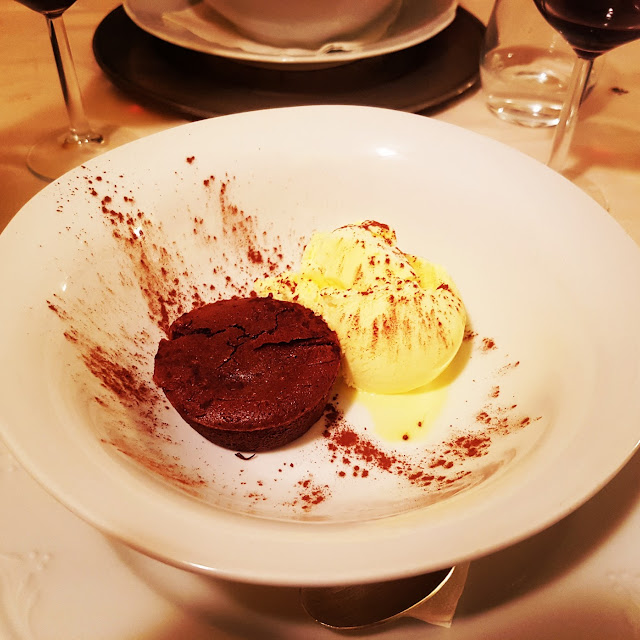 Tortino Al Cioccolato Con Gelato