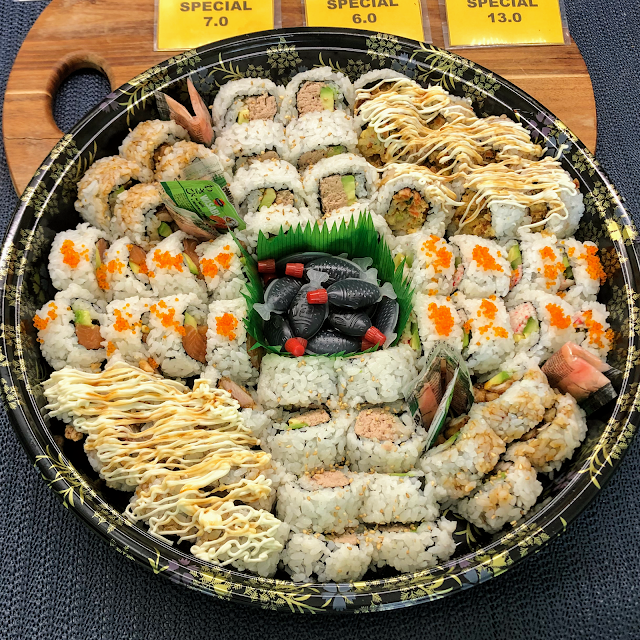 Sushi Plater