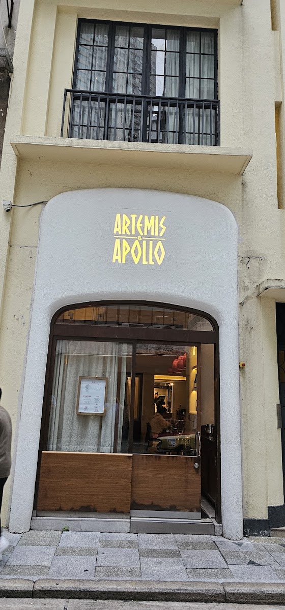 Apollon Restaurant