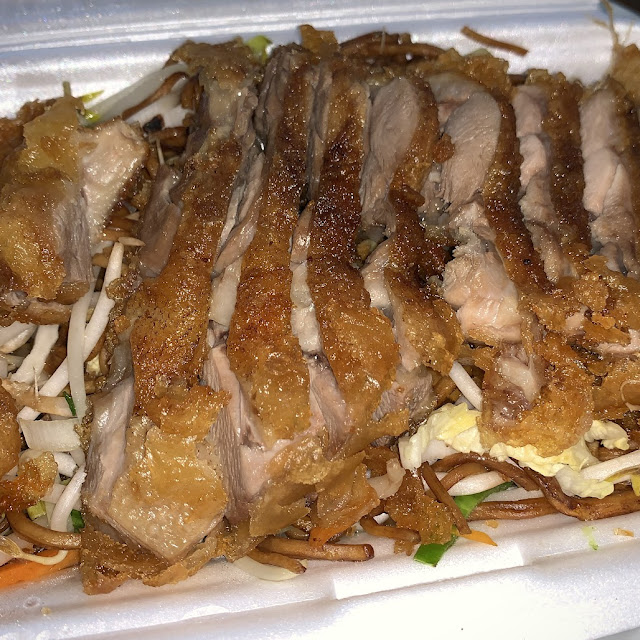 Gebratene Nudeln Mit Knusprigem Entenfleisch