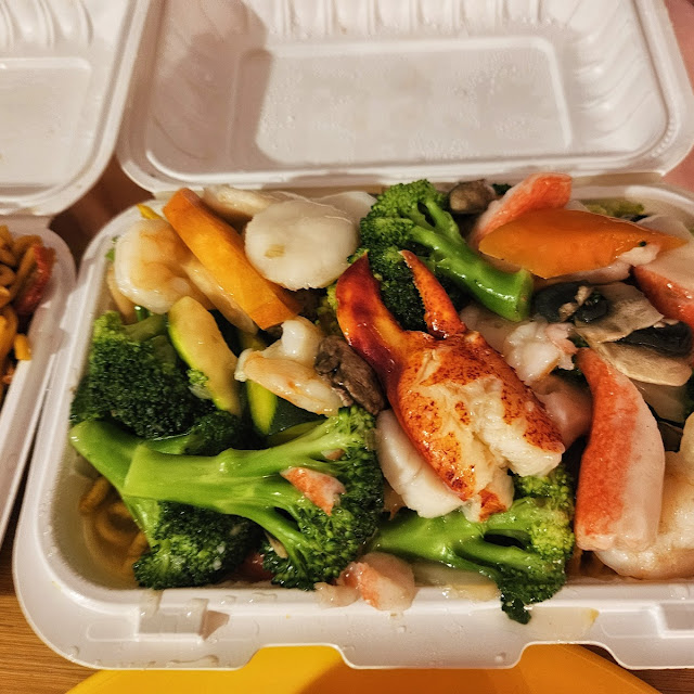 Pan Fried Noodle w Seafood