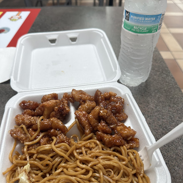 Bourbon Chicken Lo Mein Noodle’S