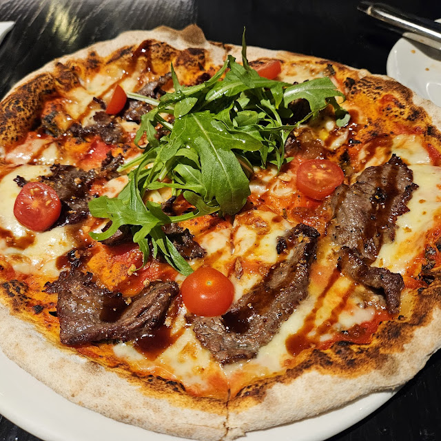 Marinated Steak Pizza