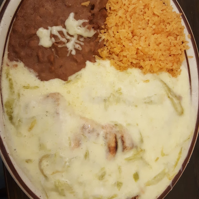 Chile Cin Queso Chicken or Beef