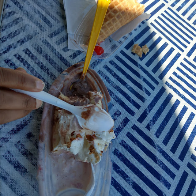 Sundaes