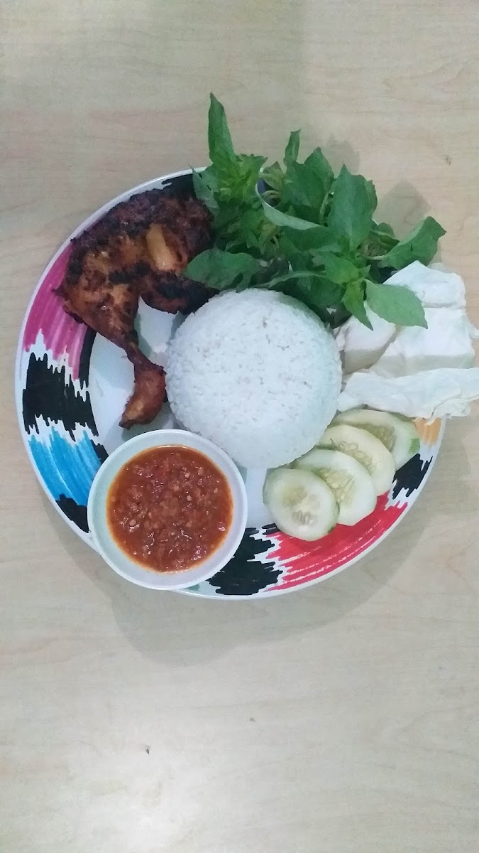 Ayam Bakar Bumbu Rujak