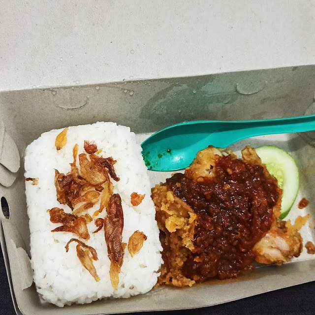 Ayam Geprek Sambel Bawang
