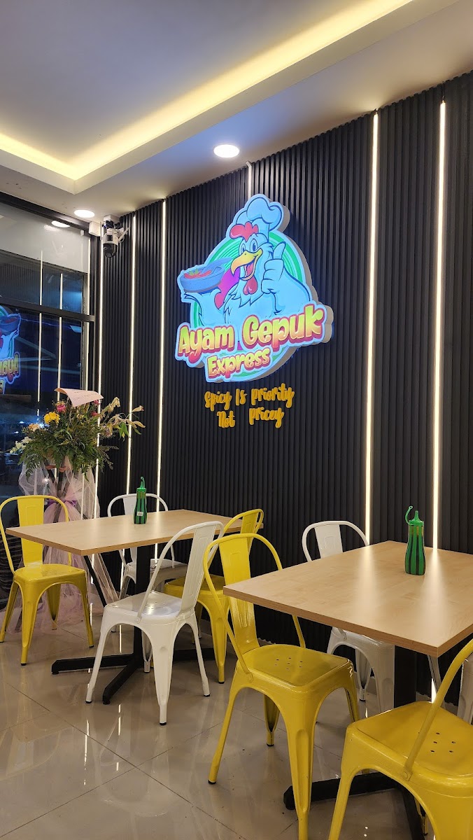 Ayam Gepuk Express Taman Melawati