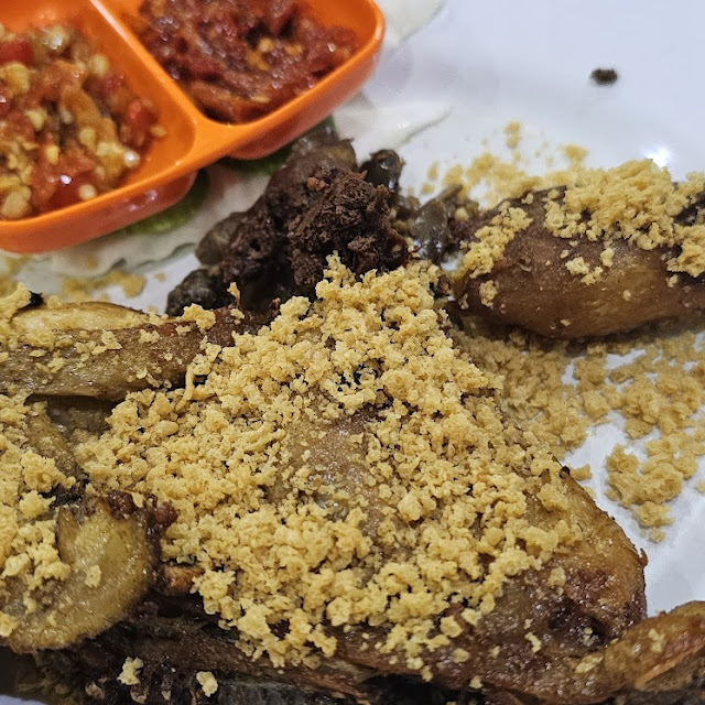 Ayam Goreng Kremes