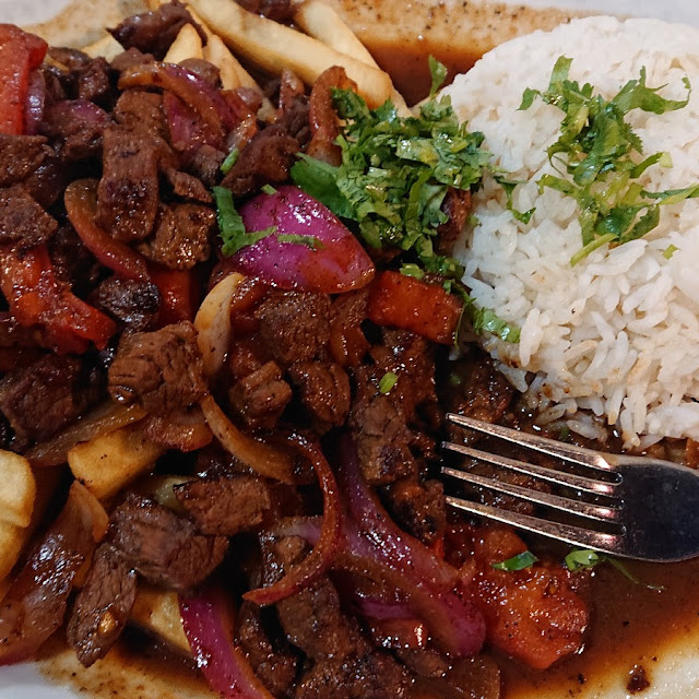 Lomo Saltado