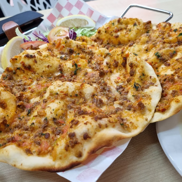 Lamb Lahmacun