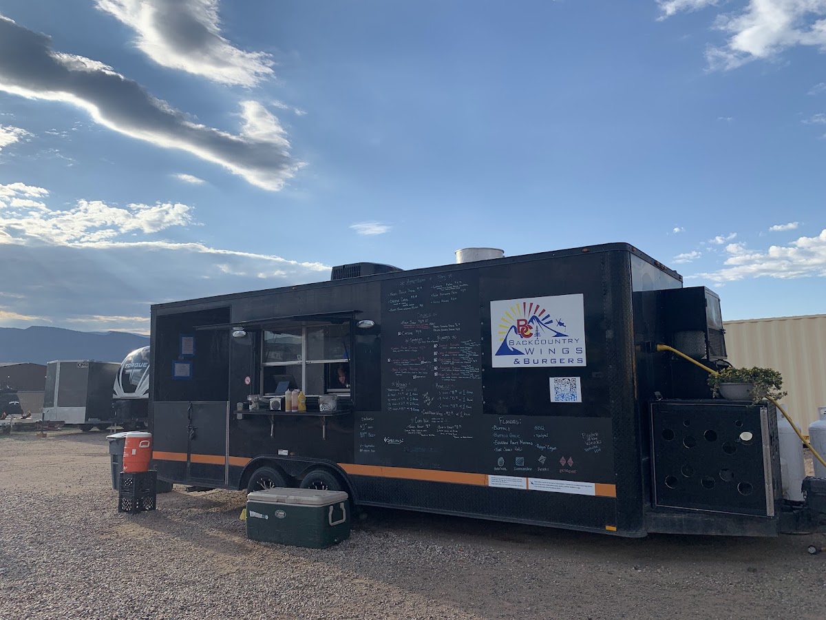 Backcountry wings & burgers