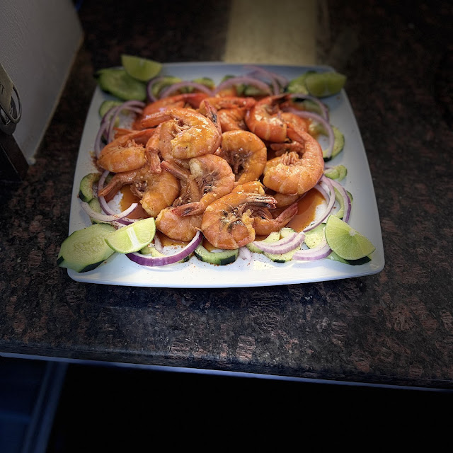 Ensalada de Camarón Shrimp Salad