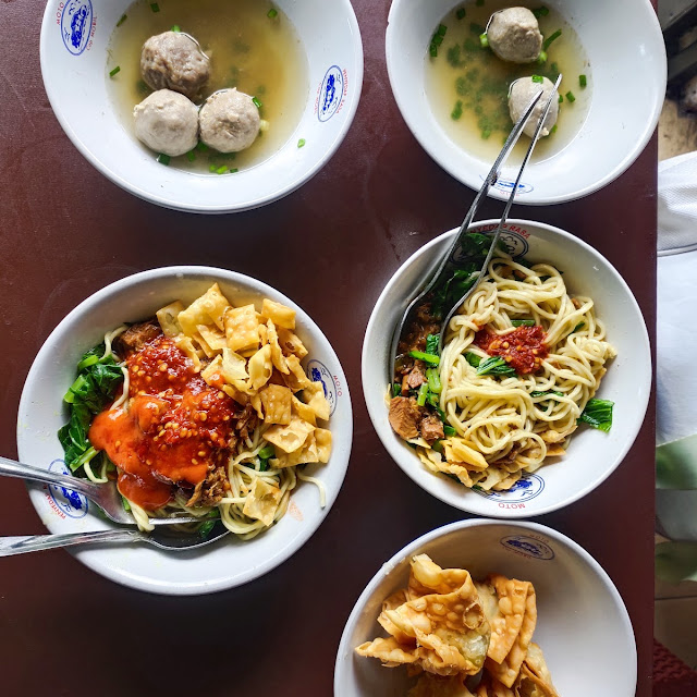 Mie Ayam Bakso Siomay