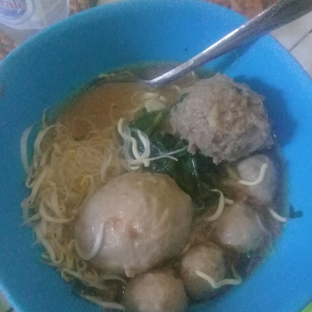 Bakso Urat Telor