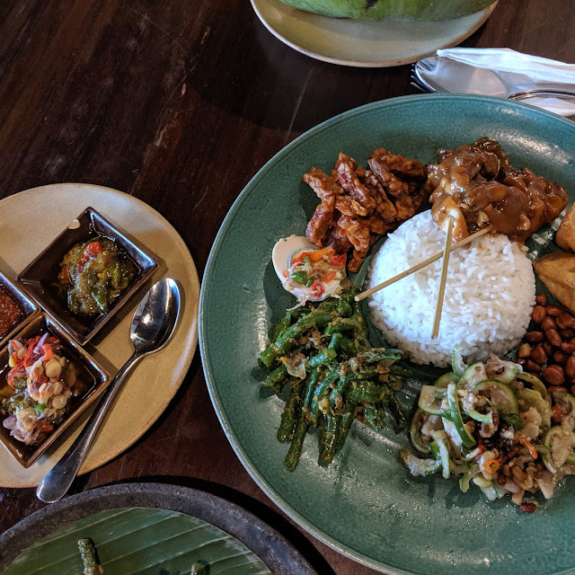 Nasi Campur Bali