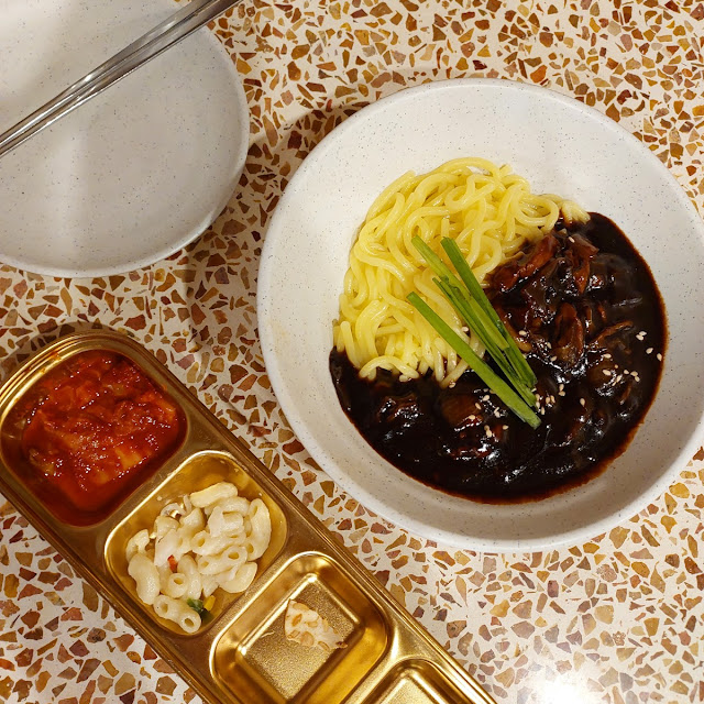 Jajangmyeon