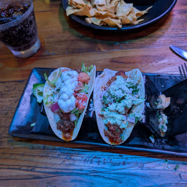 Taco Gringo & Carnitas