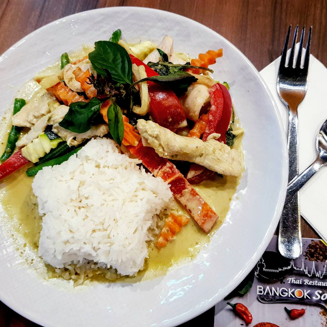 Green Curry Chicken